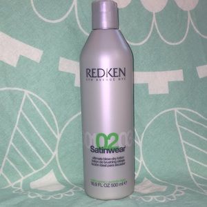 Redeem Satinwear 02 Ultimate Blow-Dry Lotion